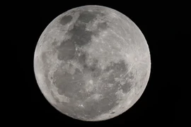 Ngắm những lần siêu trăng xanh đẹp lung linh xuất hiện trên thế giới