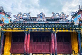 Chiêm ngưỡng vẻ đẹp cổ kính của đình làng hơn 500 tuổi