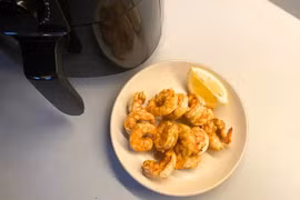 Cách chế biến món tôm đơn giản với nồi chiên không dầu