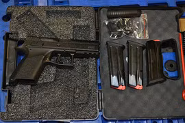 Phó Thủ tướng khen vụ ngăn chặn súng quân dụng trái phép