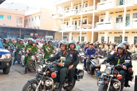 Tội phạm ở TP HCM giảm sau 3 tháng Bí thư Đinh La Thăng chỉ đạo