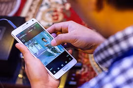 “Lạ và thú vị” nghe nhạc hi-res trên Galaxy Note 4