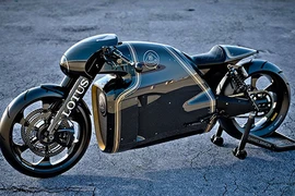 Những hình ảnh tuyệt đẹp đầu tiên của “siêu” mô-tô Lotus C-01