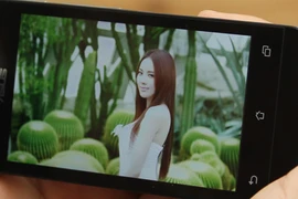 8 smartphone giá dưới 2 triệu nên mua nhất