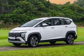Dưới 600 triệu đồng, chọn Hyundai Stargazer X hay Suzuki XL7 hybrid?