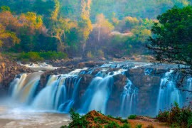 Về Đắk Nông khám phá công viên địa chất toàn cầu