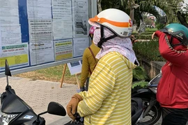 “Thắt lưng buộc bụng” vẫn phải đóng thuế thu nhập cá nhân
