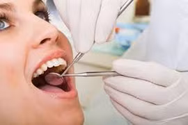 Cách tự kiểm tra sức khỏe răng miệng cơ bản 