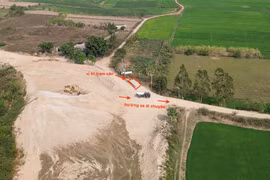 "Bát nháo" khai thác cát trên sông Krông Ana