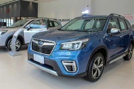 Giảm giá, tăng ưu đãi... thị trường ô tô Việt vẫn ảm đạm