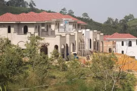 Lâm Đồng chỉ đạo xử nghiêm vụ xây 22 căn nhà không phép 