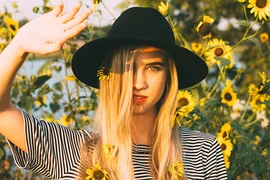 Bí quyết chăm sóc da khi ở ngoài trời nắng nóng