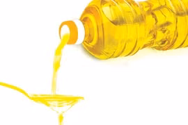 Bí quyết tránh mua phải dầu ăn nước cống