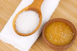 9 cách dùng muối dưỡng da mịn, răng trắng tóc mượt