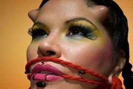 Cận cảnh thú cấy ghép 3D dưới da của dân chơi