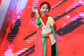 Gia cảnh khốn khó của cậu bé đóng Thị Mầu