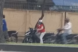 Thâm nhập thế giới cave di động mặc đồ công sở