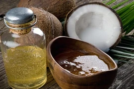 10 loại tinh dầu thiên nhiên chống nắng hiệu quả