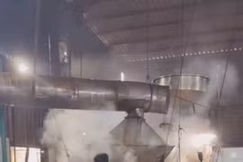 Triệt phá đường dây sản xuất hàng trăm tấn cà phê bột giả