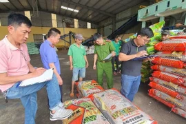 Triệt phá thành công đường dây sản xuất phân bón giả quy mô lớn