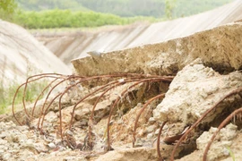 Công trình thủy lợi 14 tỷ vừa nghiệm thu đã hư hỏng nghiêm trọng