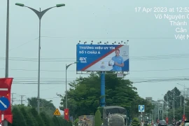 Pano quảng cáo trang web cờ bạc ở Cần Thơ bị xử phạt