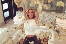 Cuộc sống xa hoa ngập trong tiền của các tỷ phú trẻ thế giới