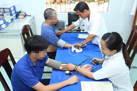 Báo động tự tử vì... buồn chán