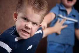 Mách mẹ chiêu trị con quá hiếu động