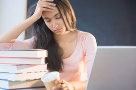 Cảnh báo thiếu ngủ có thể gây tê liệt não bộ