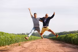 Cuộc sống của Lương Mạnh Hải sau 10 năm đóng “Bỗng dưng muốn khóc“ thế nào?