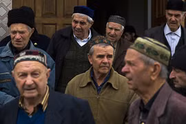 Người Tatars ở Crimea tổ chức trưng cầu dân ý riêng