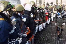 Nhóm cực đoan Ukraine lập đảng, tranh cử Tổng thống 