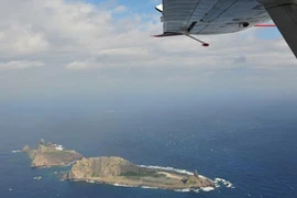 TQ tăng cường tuần tra trên không tại Biển Đông, Hoa Đông