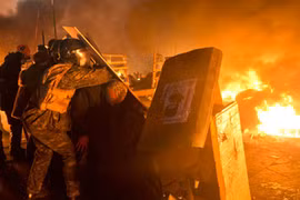 Người biểu tình Ukraine quyết cố thủ tại Quảng trường Độc lập