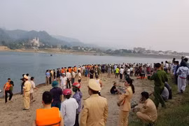 Thủ tướng yêu cầu làm rõ nguyên nhân vụ 8 HS đuối nước ở Hòa Bình