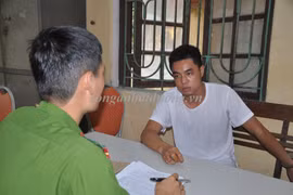 Đi đầu thú vì tội trộm cắp, phát hiện thêm tội giết người