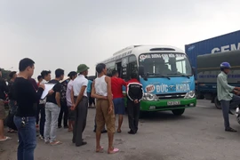 Hải Dương: Tá hỏa phát hiện tài xế xe buýt chết trên ghế lái