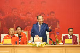Thủ tướng gặp 2 đội bóng đá vô địch SEA Games 30: Rạng rỡ non sông đất Việt