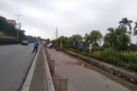 Quảng Ninh: Đang đi đường, một người phụ nữ bất ngờ bị đâm