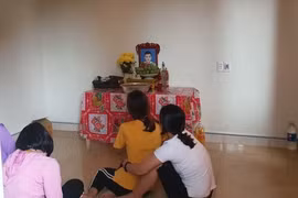 39 người Việt chết trong container ở Anh: Thông tin nhiễu loạn mang thi thể về nước, đâu là sự thật?