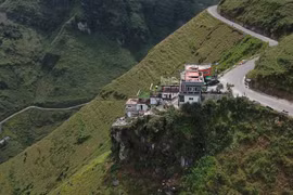 “Panorama phiên bản” đèo Ô Quý Hồ có giống Panorama Mã Pì Lèng băm nát cảnh quan?