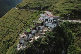 Xây Mã Pì Lèng Panorama: Hà Giang bảo có tham vấn, Unesco nói ngược… tại sao?