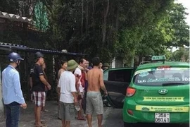 Mâu thuẫn về tiền lãi cầm đồ, dùng dao cứa cổ chủ tiệm ở Nam Định