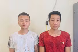 Côn đồ đâm thủng đùi cảnh sát hình sự Thanh Hóa