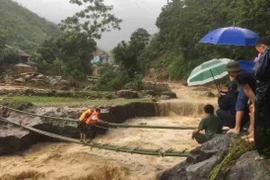 Thanh Hóa: Trưởng công an xã tử vong khi vận động dân rời khu vực nguy hiểm