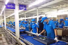 Hàng Trung Quốc gắn mác Việt: Hiểu lừa dối người tiêu dùng, sao vẫn làm?