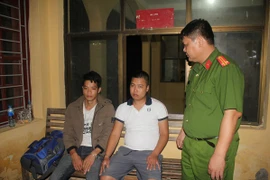 Đường đi kỳ lạ của 10m3 dầu thải trước khi đổ trộm gây ô nhiễm nước sông Đà?