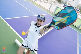 Vừa chơi pickleball, vừa ngắm hoàng hôn giữa lòng TP.HCM