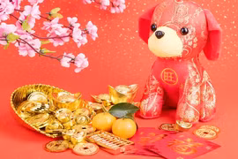 3 tuổi cực đẹp xông đất Tết Nhâm Dần giúp gia chủ phát lộc 